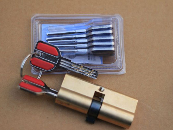 漳县24小时上门开锁公司